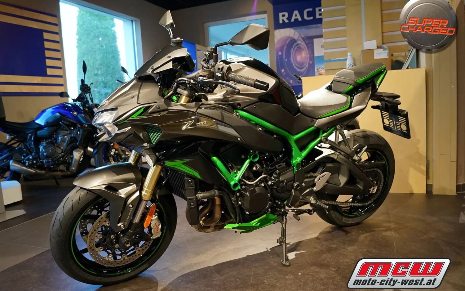 Kawasaki Z H2 SE — Ansicht 2 von 3
