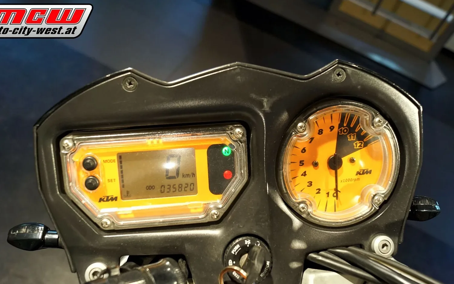 KTM 990 Super Duke — Ansicht 3 von 3